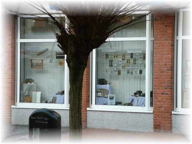Ausstellung Fenster rechts