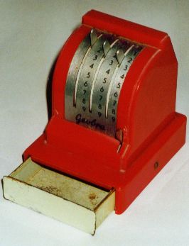 Geobra-spielzeug-kasse-die.jpg